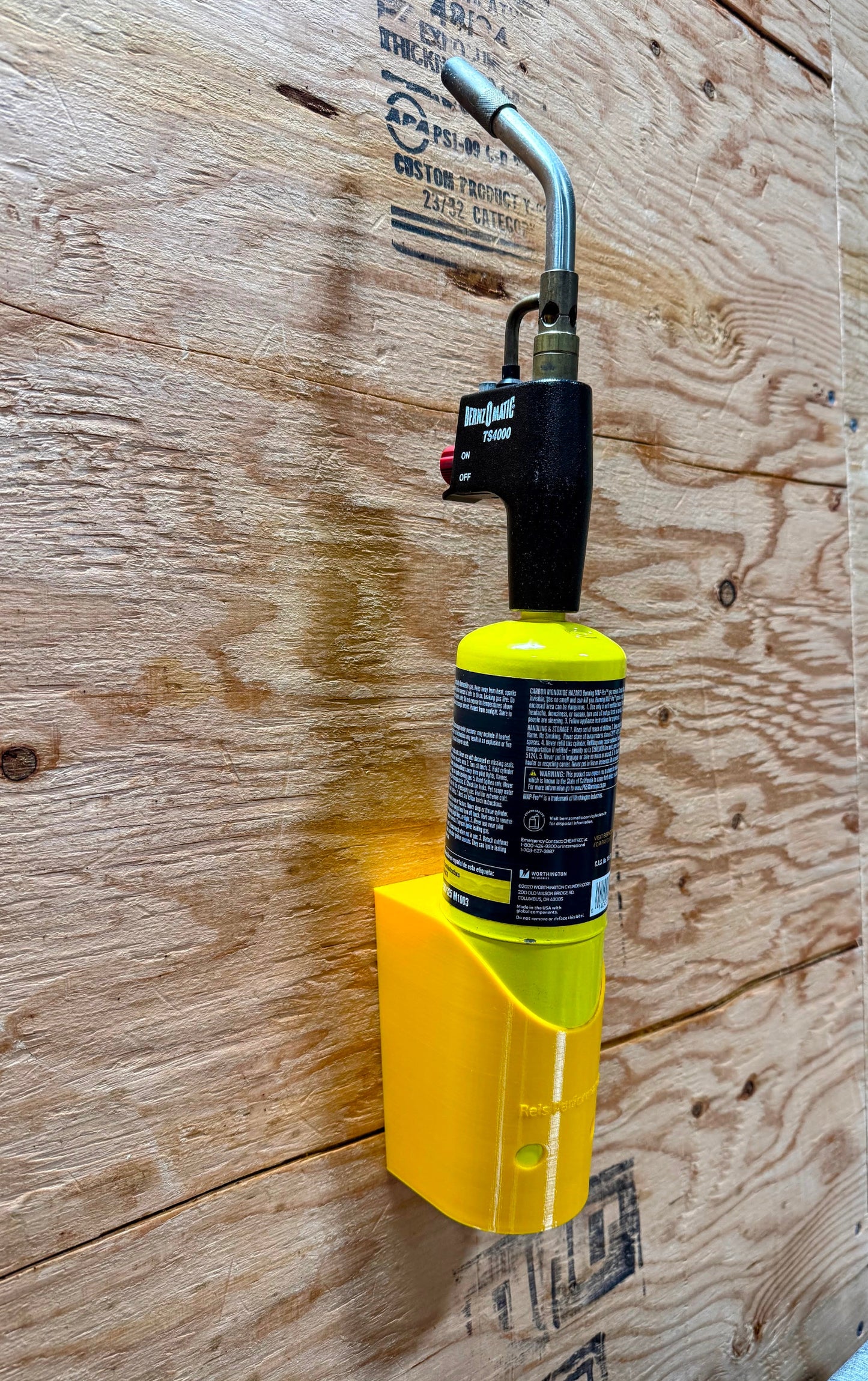Mapp Torch in Wall Mount